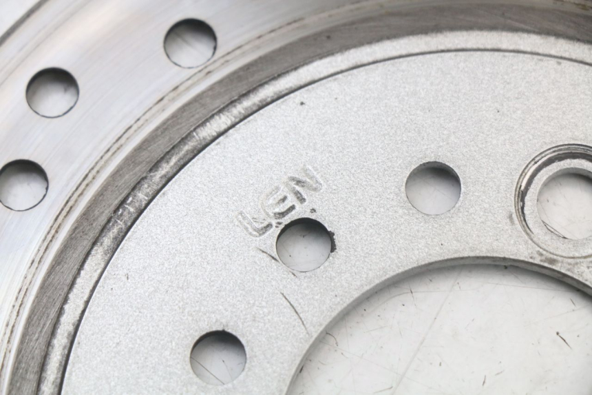 photo de FRONT BRAKE DISC JM MOTORS VX 125 (2022 - 2025) - Technical close-up