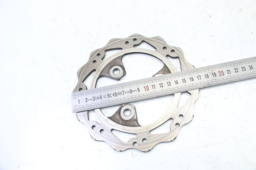 photo de FRONT BRAKE DISC PEUGEOT KISBEE 2T 50 (2010 - 2017) - Zoom on usage condition