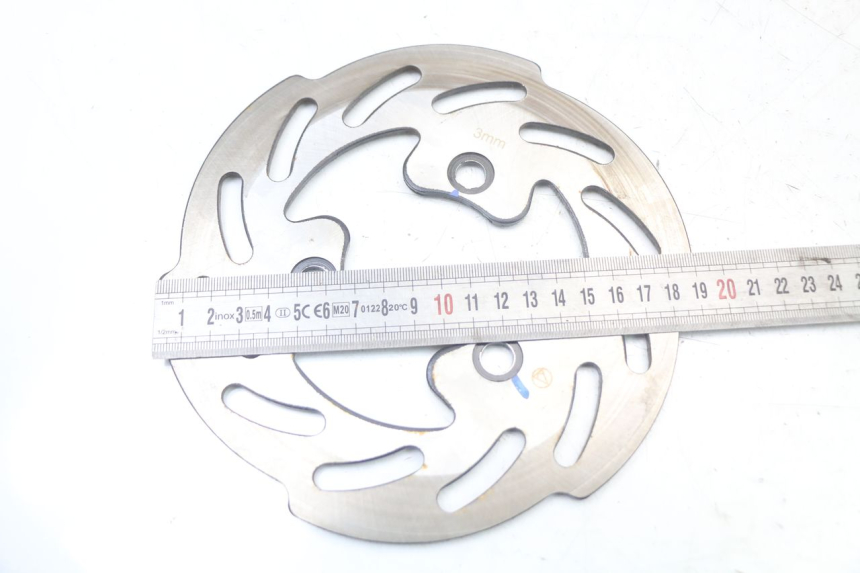 photo de FRONT BRAKE DISC MASH LEGEND'R 4T 50 (2021 - 2025) - Zoom on usage condition