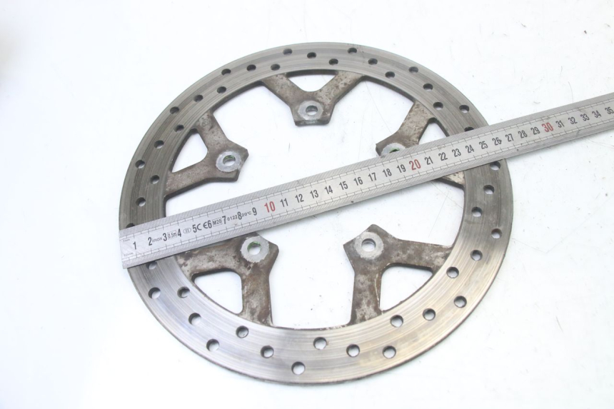 photo de FRONT BRAKE DISC PEUGEOT SATELIS 125 (2013 - 2018) - Zoom on usage condition