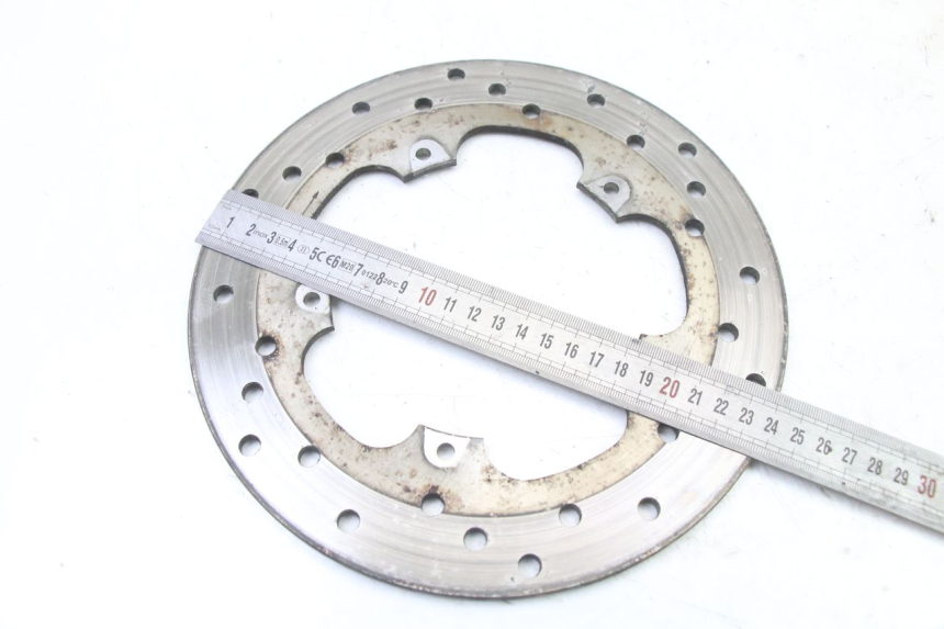 photo de FRONT BRAKE DISC PIAGGIO MP3 LT 400 (2007 - 2012) - Zoom on usage condition