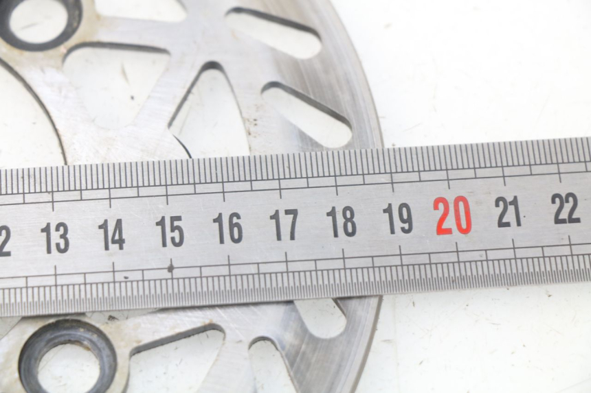 photo de FRONT BRAKE DISC APOLLO RFZ 150 - Zoom on usage condition