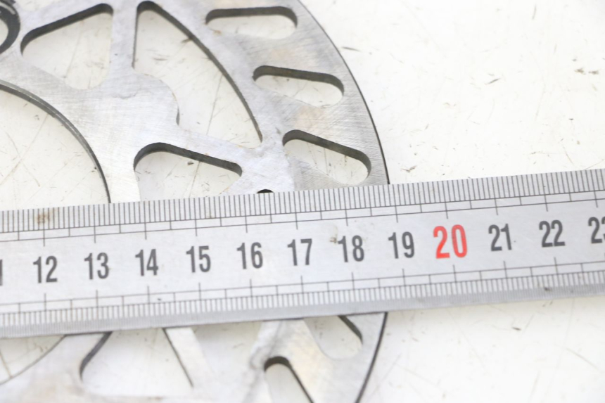 photo de FRONT BRAKE DISC APOLLO RFZ 125 - Zoom on usage condition