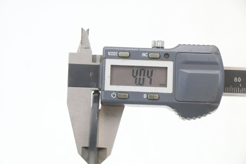 photo de FRONT BRAKE DISC PIAGGIO VESPA PRIMAVERA 4T 50 (2021 - 2024) - Technical close-up