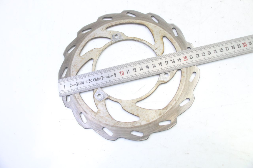 photo de FRONT BRAKE DISC YAMAHA YZ 85 (2022 - 2025) - Zoom on usage condition