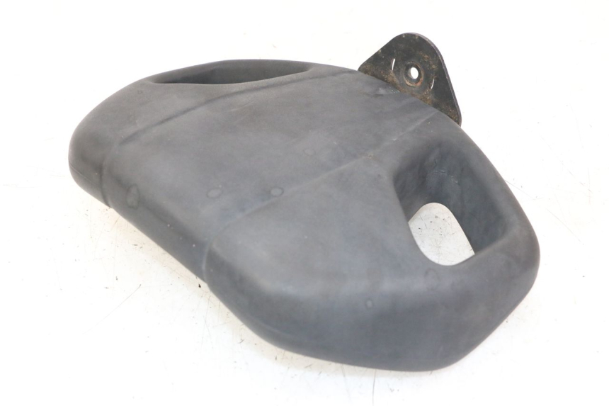 photo de BACKREST SUZUKI BURGMAN 125 (2007 - 2014) - Zoom on usage condition