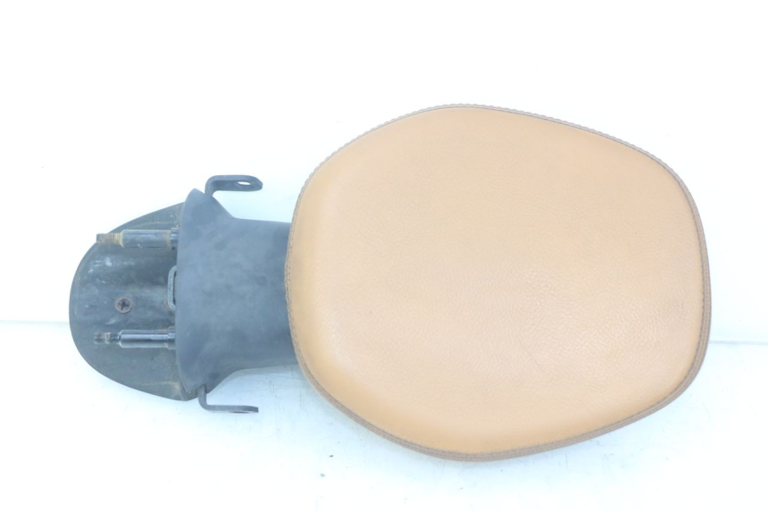 photo de BACKREST BMW C1 125 (2000 - 2003) - Additional view of the item