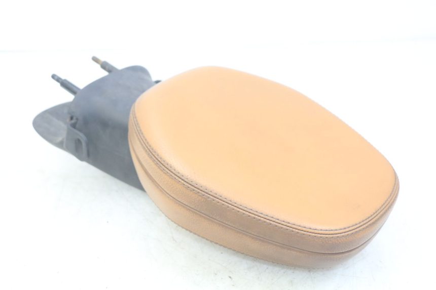 photo de BACKREST BMW C1 125 (2000 - 2003) - Fixing points details