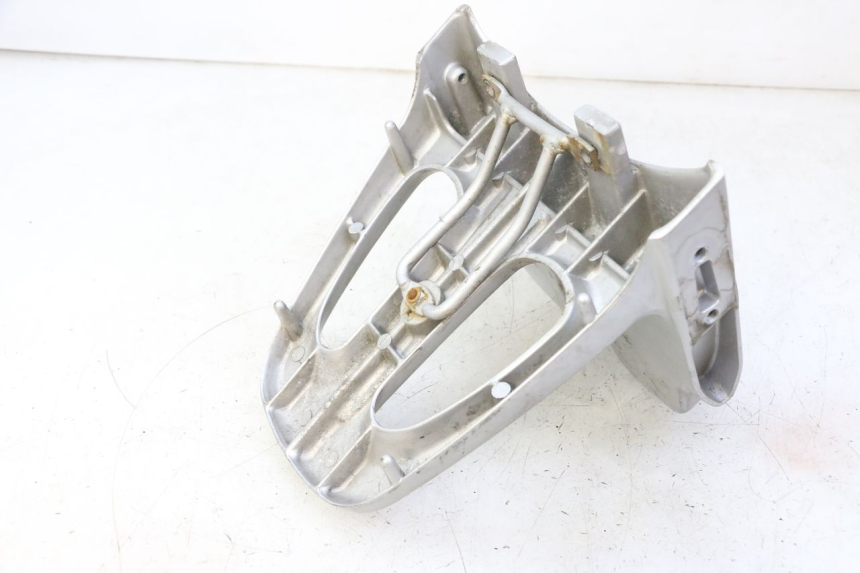 photo de BACKREST KYMCO GRAND DINK 125 (2002 - 2007) - Zoom on usage condition