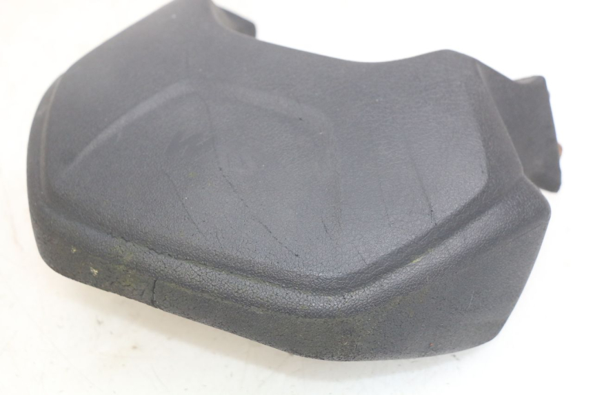 photo de BACKREST SYM GTS EFI 125 (2012 - 2016) - Zoom on usage condition