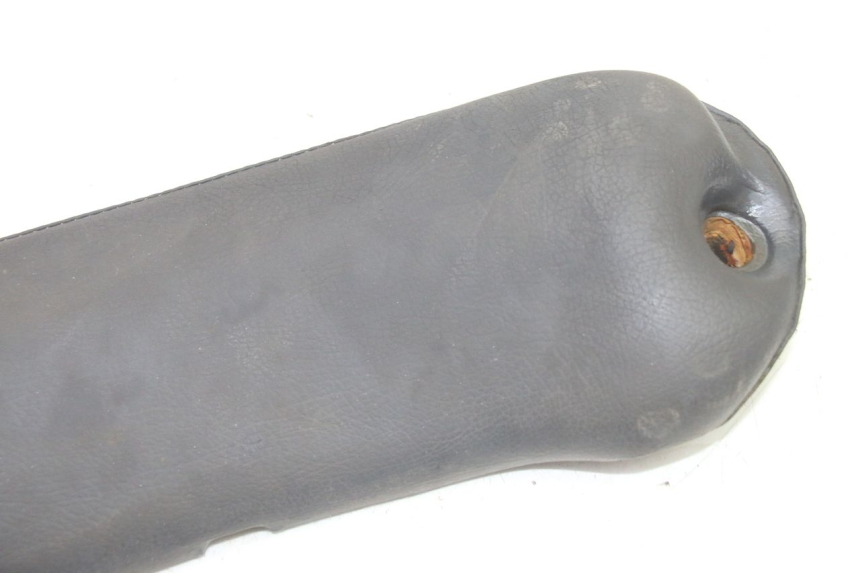 photo de BACKREST PIAGGIO SUPER LX 125 (2000 - 2003) - Alternative perspective