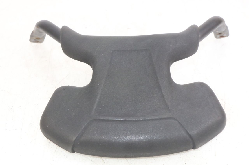 photo de BACKREST YAMAHA X-MAX XMAX 250 (2006 - 2009) - Fixing points details