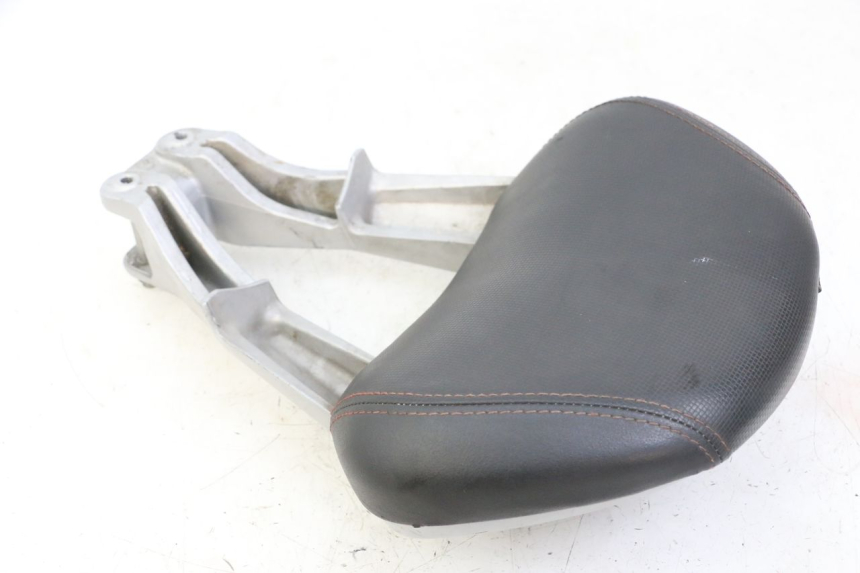 photo de SISSY BAR YAMAHA X-MAX XMAX 125 (2010 - 2013) - Distinctive features