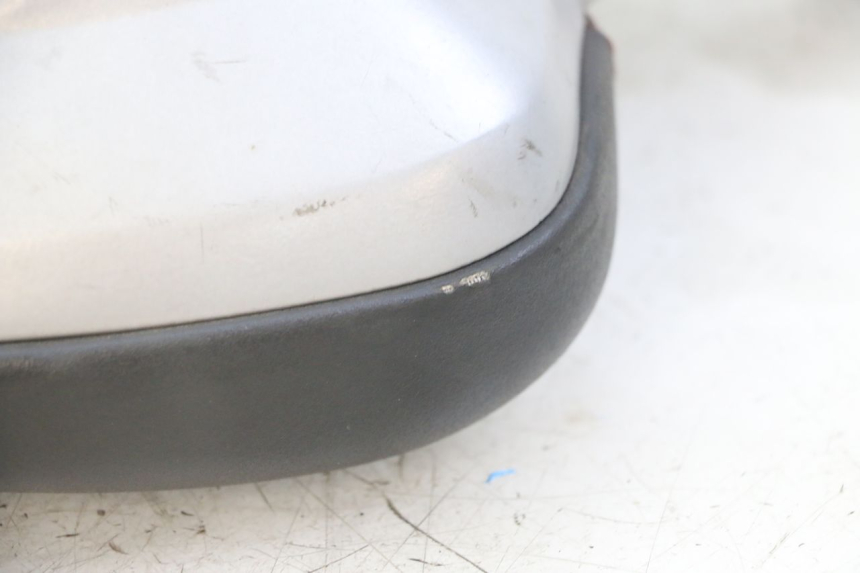 photo de SISSY BAR YAMAHA X-MAX XMAX 125 (2010 - 2013) - Alternative perspective