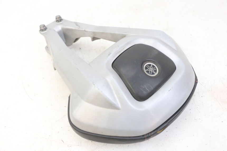 photo de SISSY BAR YAMAHA X-MAX XMAX 125 (2010 - 2013) - Fixing points details