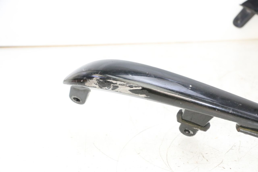 photo de BACKREST YAMAHA XMAX X-MAX 125 (2006 - 2009) - Additional view of the item