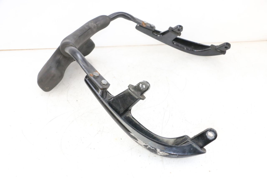 photo de BACKREST YAMAHA XMAX X-MAX 125 (2006 - 2009) - Technical close-up