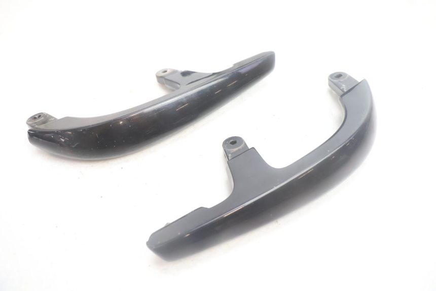 photo de BACKREST YAMAHA XMAX X-MAX 125 (2006 - 2009) - Supplementary product photo