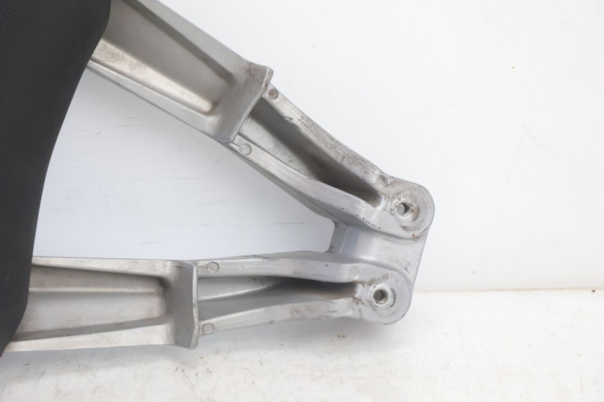 photo de SISSY BAR YAMAHA X-MAX XMAX 125 (2010 - 2013) - Technical close-up