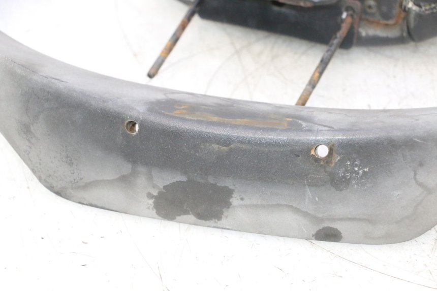 photo de BACKREST PIAGGIO X8 STREET 125 (2006 - 2007) - Distinctive features