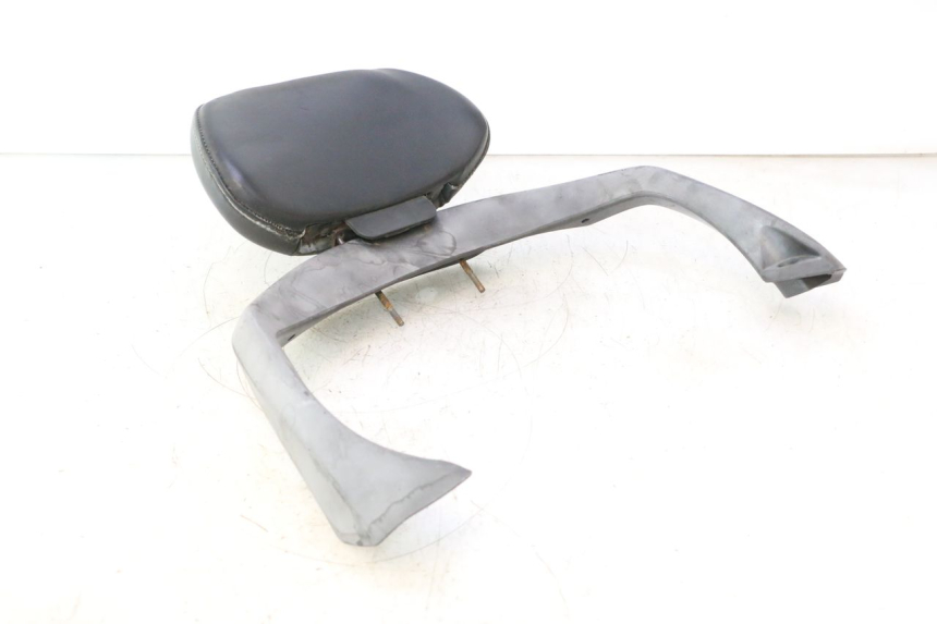 photo de BACKREST PIAGGIO X8 STREET 125 (2006 - 2007) - Technical close-up
