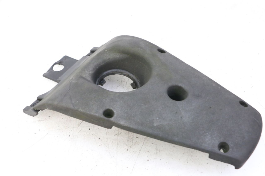 photo de BACKREST YAMAHA AEROX 50 (1997 - 2006) - Fixing points details