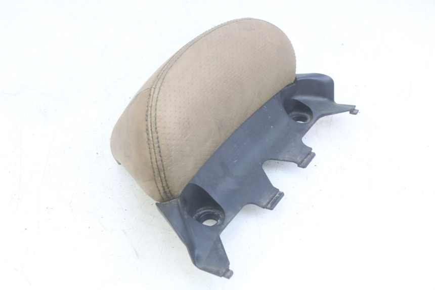 photo de BACKREST YAMAHA YP MAJESTY 400 (2004 - 2008) - Fixing points details