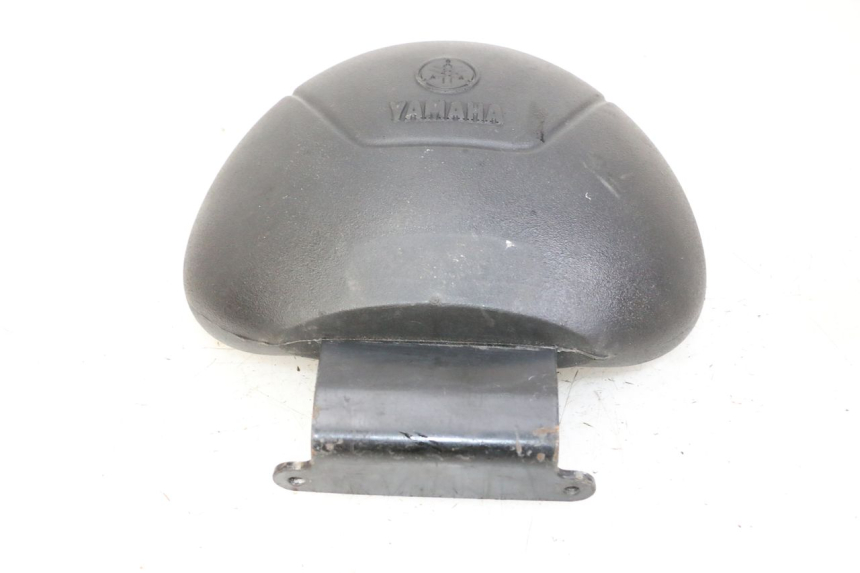 photo de BACKREST YAMAHA YP MAJESTY 125 (2002 - 2006) - Fixing points details