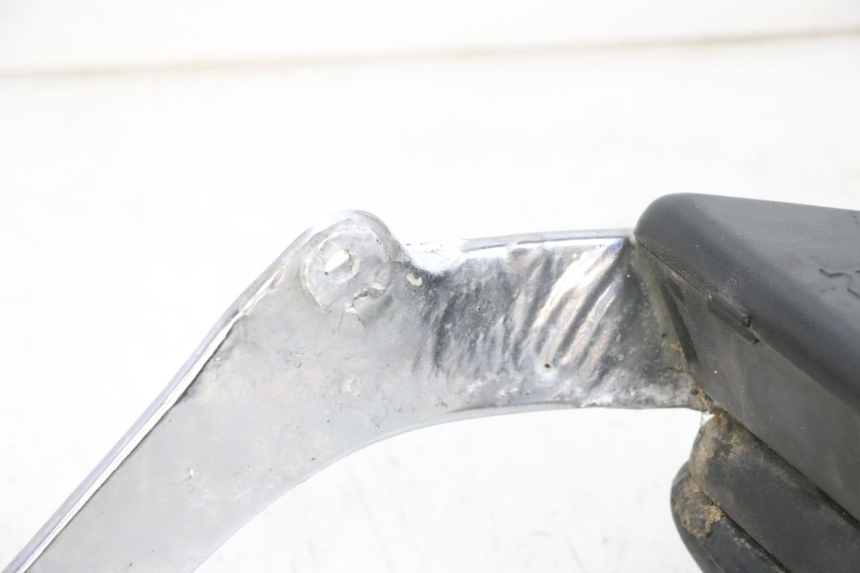 photo de BACKREST KYMCO ZING 125 (1997 - 2003) - Zoom on usage condition