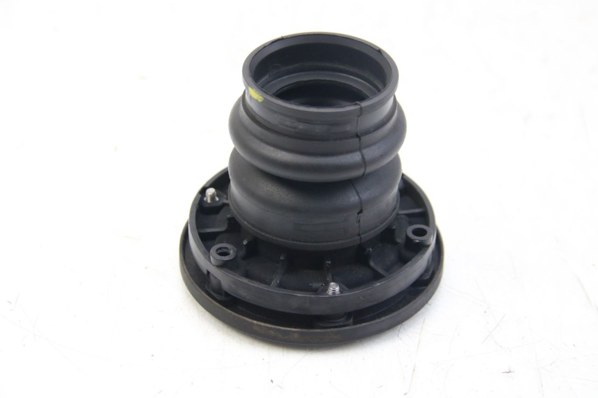 photo de FUEL HOSE PIAGGIO BEVERLY 125 (2010 - 2015) - Alternative perspective