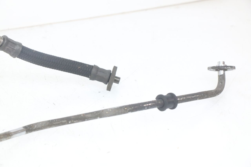 photo de OIL HOSE HONDA CBR F SC25 1000 (1989 - 1992) - Zoom on usage condition