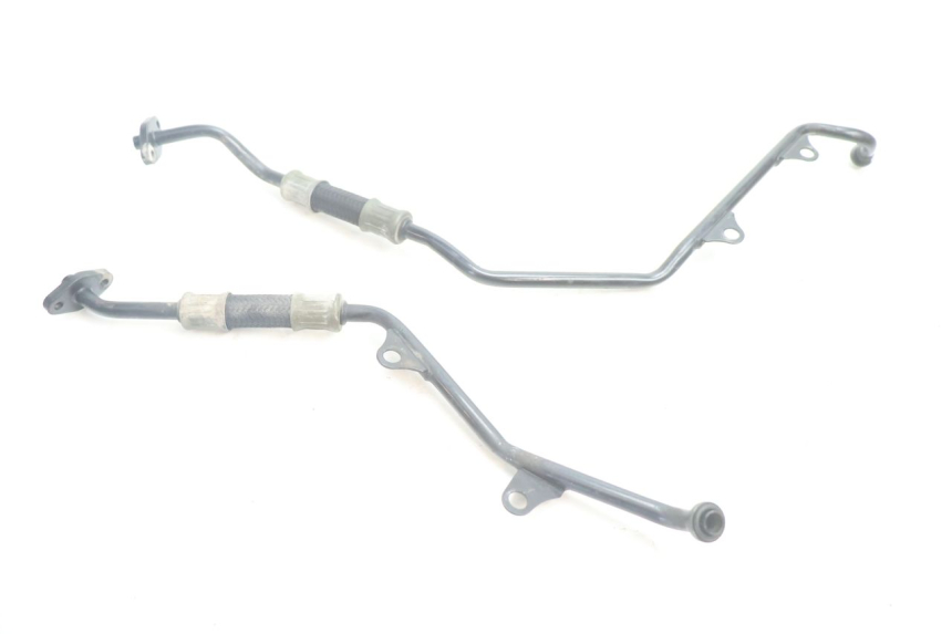 photo de OIL HOSE HONDA XRV AFRICA TWIN 750 (1990 - 1992) - Technical close-up