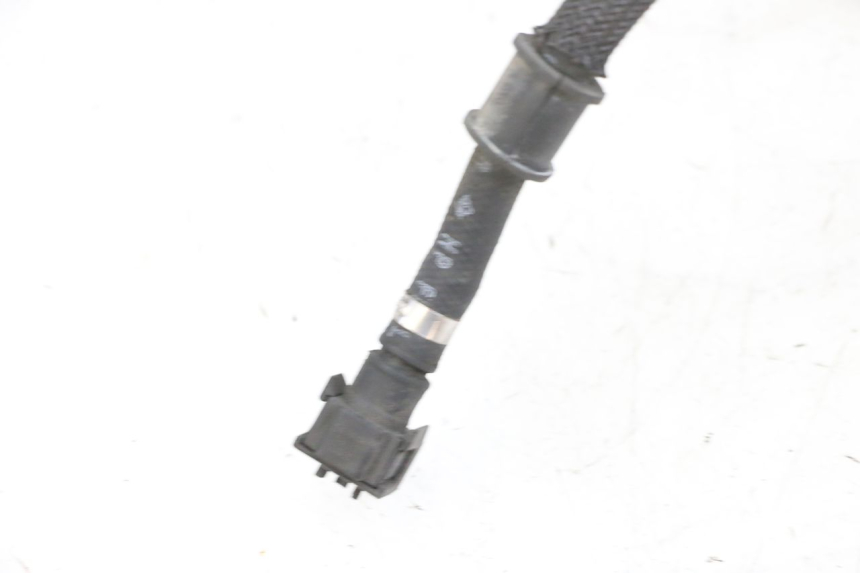 photo de INJECTOR HOSE SUZUKI BURGMAN 125 (2007 - 2014) - Technical close-up