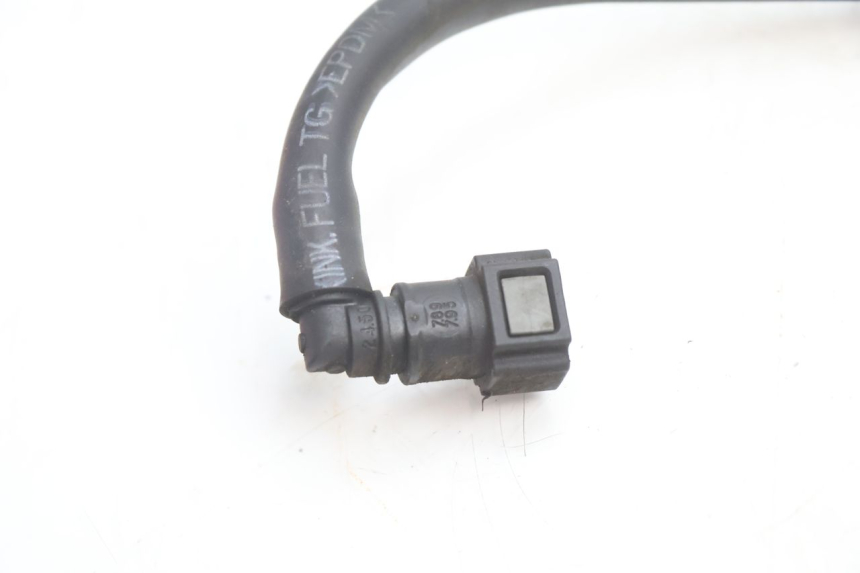 photo de INJECTOR HOSE YAMAHA FJR 1300 (2001 - 2005) - Component detail