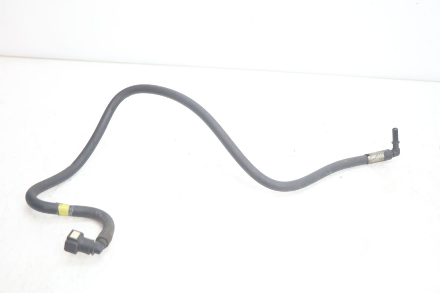 photo de INJECTOR HOSE GILERA GP 800 (2007 - 2013) - Component detail