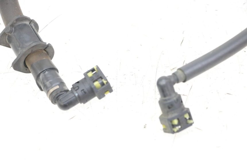 photo de INJECTOR HOSE HONDA FORZA 125 (2021 - 2025) - Zoom on usage condition