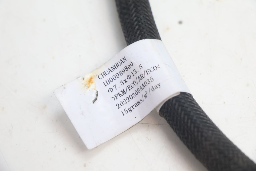 photo de INJECTOR HOSE PIAGGIO MP3 HPE 530 (2022 - 2026) - Surface and material condition