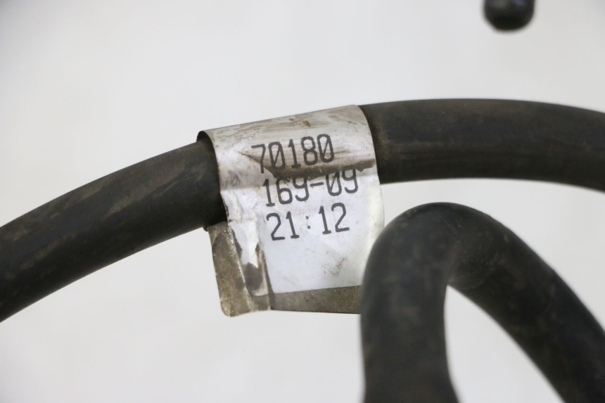 photo de INJECTOR HOSE PIAGGIO MP3 RL 250 (2006 - 2010) - Zoom on usage condition