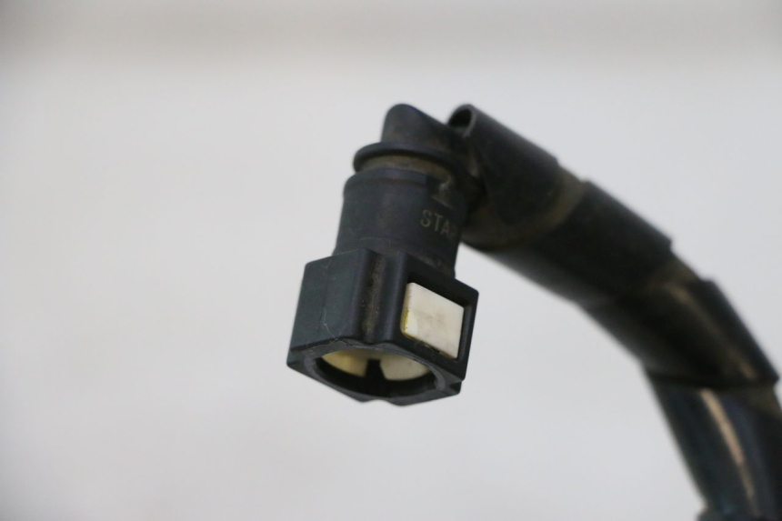 photo de INJECTOR HOSE PIAGGIO MP3 500 (2011 - 2015) - Alternative perspective