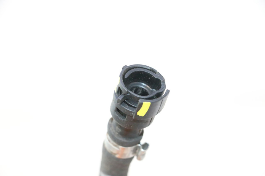 photo de INJECTOR HOSE CAN-AM SPYDER RS 1000 (2008 - 2012) - Zoom on usage condition