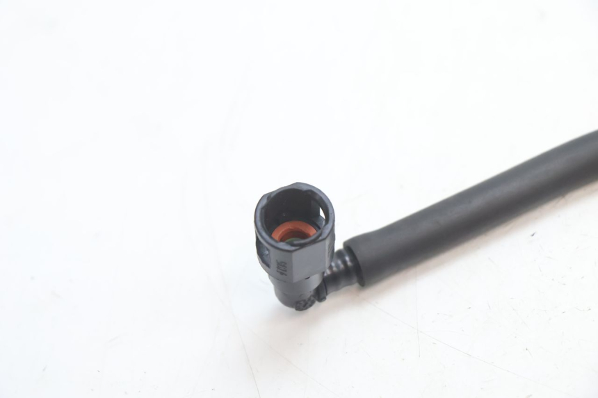 photo de INJECTOR HOSE SUZUKI SV S 650 (2003 - 2009) - Component detail