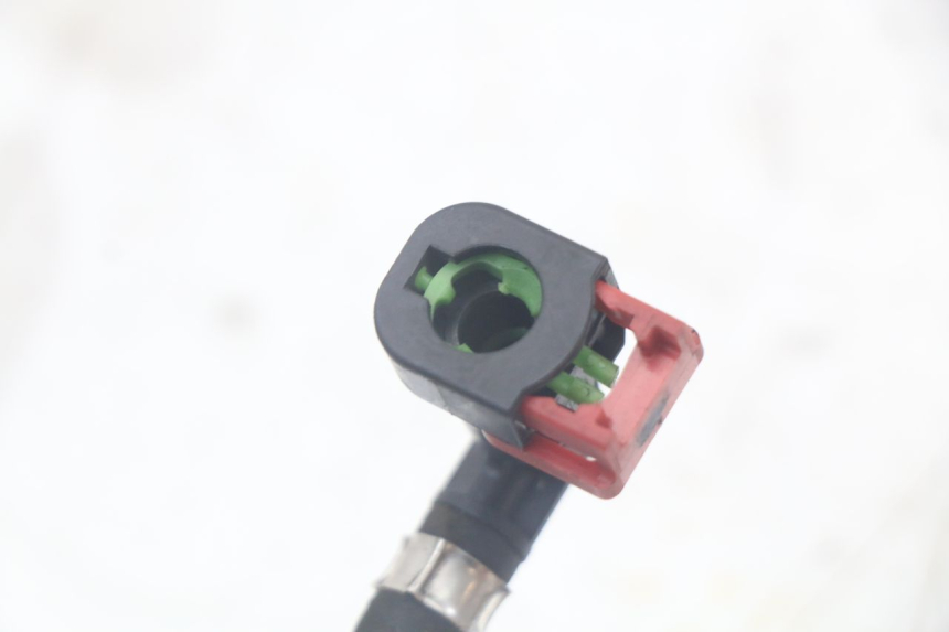 photo de INJECTOR HOSE YAMAHA XMAX X-MAX ABS 125 (2017 - 2020) - Technical close-up