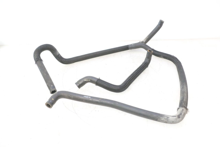 photo de RADIATOR HOSE SUZUKI BURGMAN 125 (2007 - 2014) - Alternative perspective