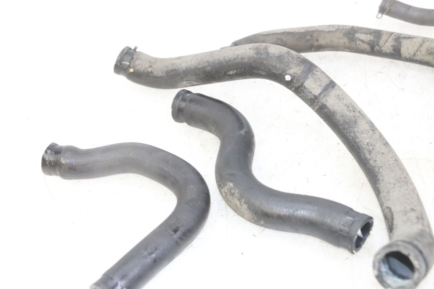 photo de RADIATOR HOSE HONDA CBF 500 (2004 - 2007) - Zoom on usage condition