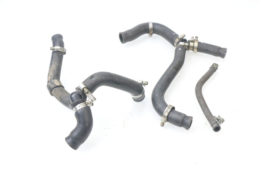photo de RADIATOR HOSE HONDA CRF CR-F 450 (2001 - 2005) - Alternative perspective