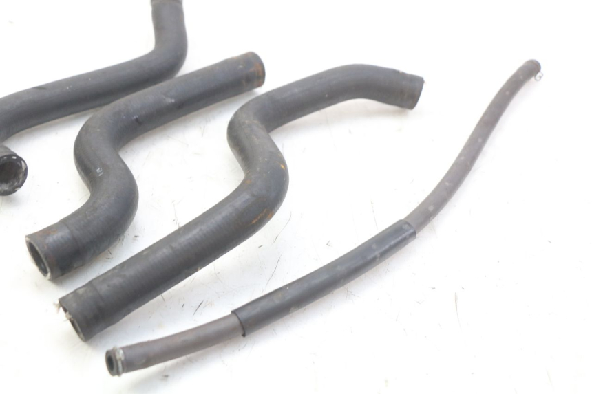 photo de RADIATOR HOSE HONDA FES PANTHEON 2T 125 (1998 - 2002) - Zoom on usage condition