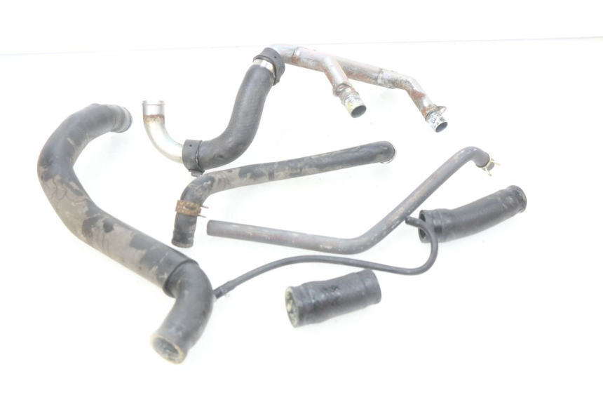 photo de RADIATOR HOSE YAMAHA FJR ABS 1300 (2016 - 2020) - Technical close-up