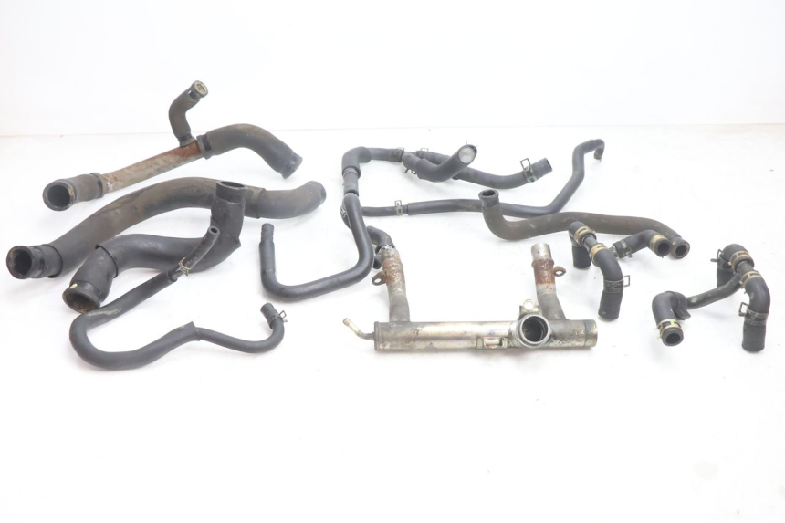 photo de RADIATOR HOSE YAMAHA FJR 1300 (2001 - 2005) - Main view