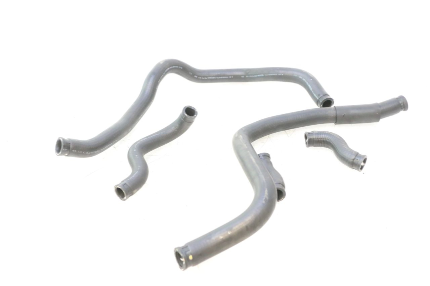 photo de RADIATOR HOSE HONDA FJS SILVER WING SILVERWING 400 (2005 - 2008) - Alternative perspective