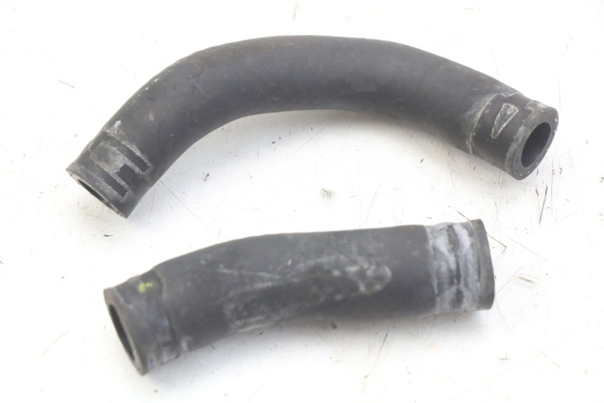 photo de RADIATOR HOSE HONDA FORZA 125 (2015 - 2016) - Alternative perspective